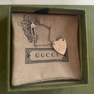 Gucci Womens Sterling Silver Blind For Love Heart Necklace